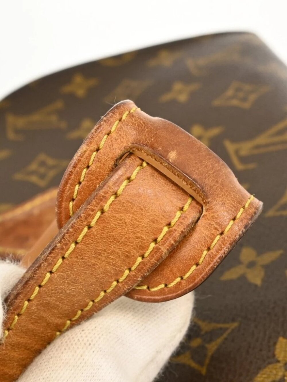LOUIS VUITTON SAINT CLOUD GM SHOULDER BAG MONOGRAM - Picture 9 of 14